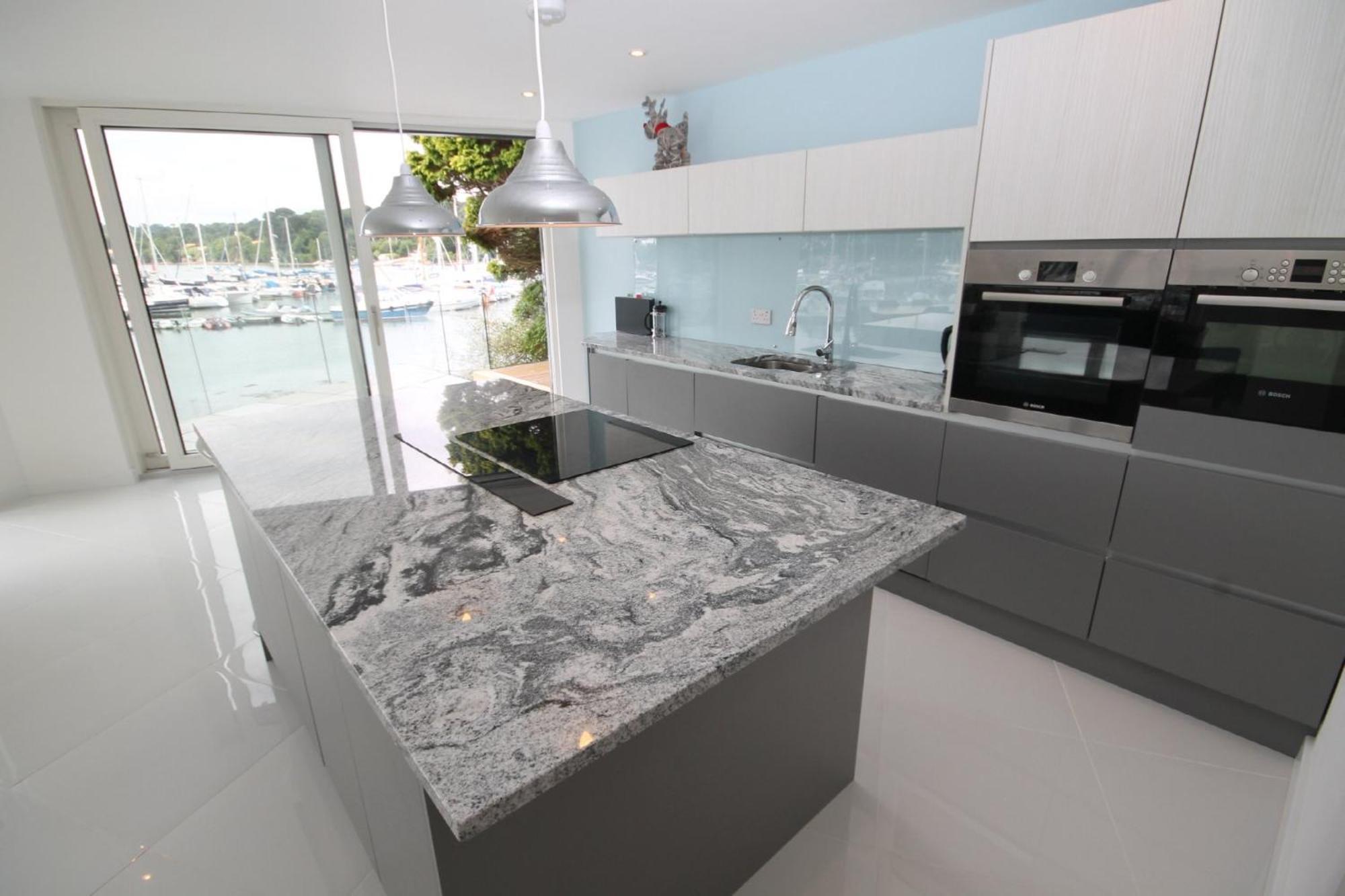 Solano A 2 Bedroom Waterside In Falmouth
