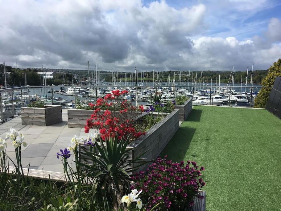 Solano A 2 Bedroom Waterside In Falmouth Villa Flushing